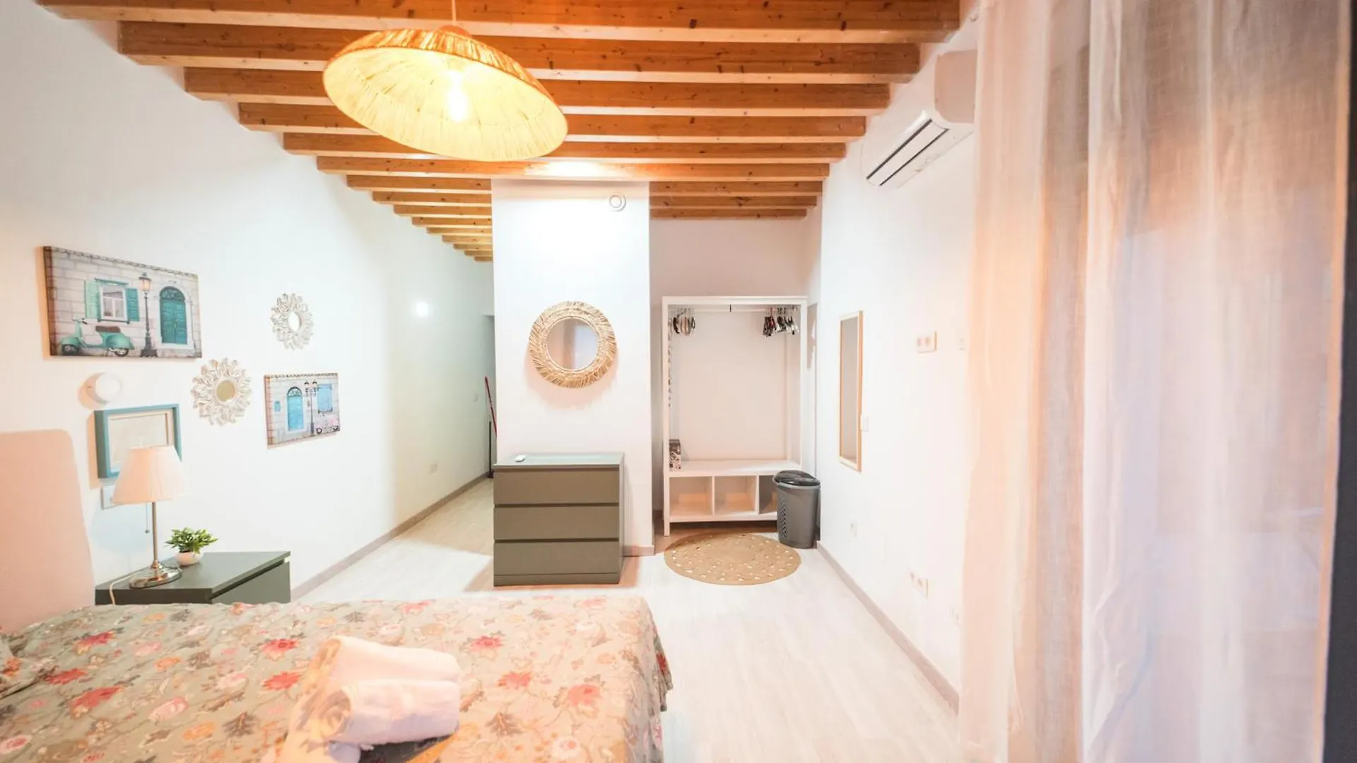 Expoholidays- Apartamentos San Francisco Almería
